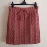 セール💕【送料無料】アラン模様のオーバースカート