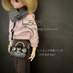 1/6 doll size本革バッグ　クールベア