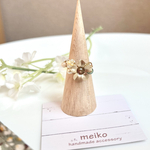 花飾りのリング　✳︎ゴールドフラワー✳︎