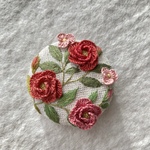 【再販×4】コットンリネンと刺繍のバラの立体刺繍のヘアゴム orブローチ　ブラック