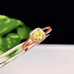 ❣️❣️感謝BIGセール❣️❣️【超美品】 ペリドット　リング　指輪　天然石　29