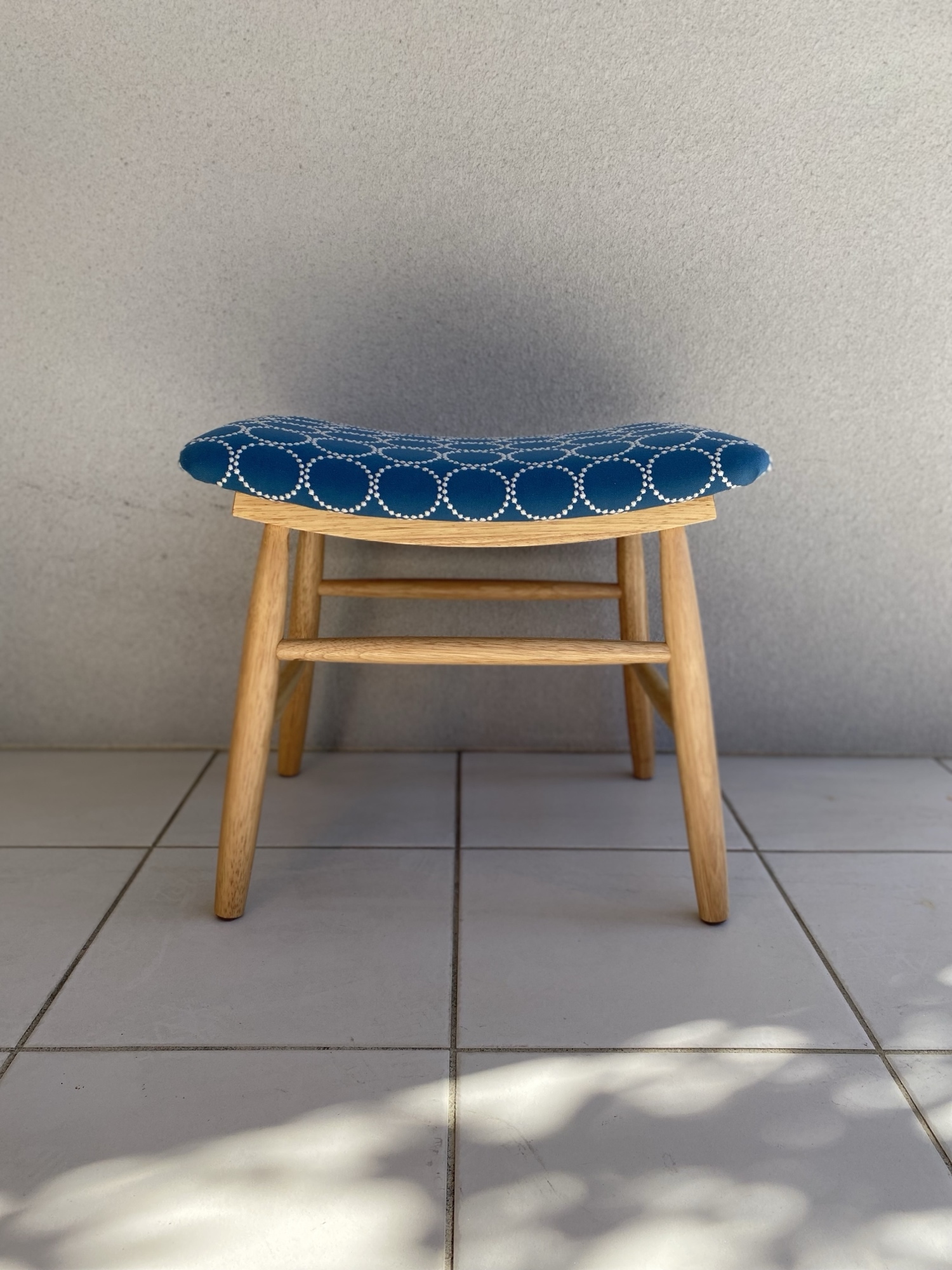 ミナペルホネン タンバリン dopブルー ダイニングチェア ハンドメイド ミナペルホネン タンバリン dopブルー ダイニングチェア ハンドメイド