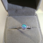 走る💨遊色　オパール(*˘︶˘*).｡.:*♡💕リング