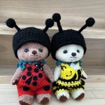 ハンドメイド　春が待ち遠しい☘️虫さんシリーズ　ミツバチ🐝コスチュームのテディベア風クマさん兄弟ぬいぐるみ🧸
