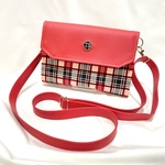 【Tartan Plaid】 レッド × タータンチェック の マルチケース / ショルダーポーチ / 母子手帳ケース