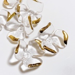 230)８個 / フラワービーズ / 22mm / ピアス / イヤリング / ハンドメイドパーツ /アクセサリーパーツ / インポート / 花 / ビーズ / クリアゴールド
