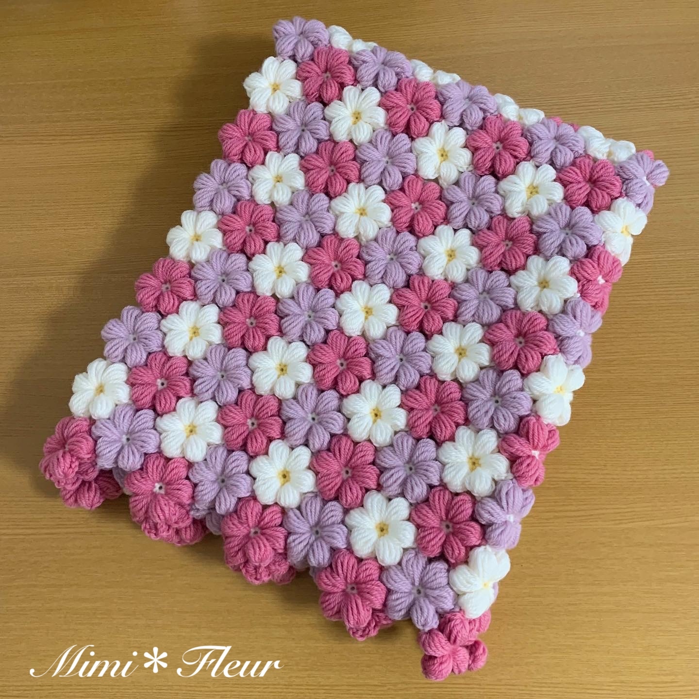 『ハンドメイド』モリーの花のブランケット！ ブラウン系 手編み 膝掛け モリーの花のブランケット～ブラウン系～暖か膝掛け💮 - ちゃぐ屋