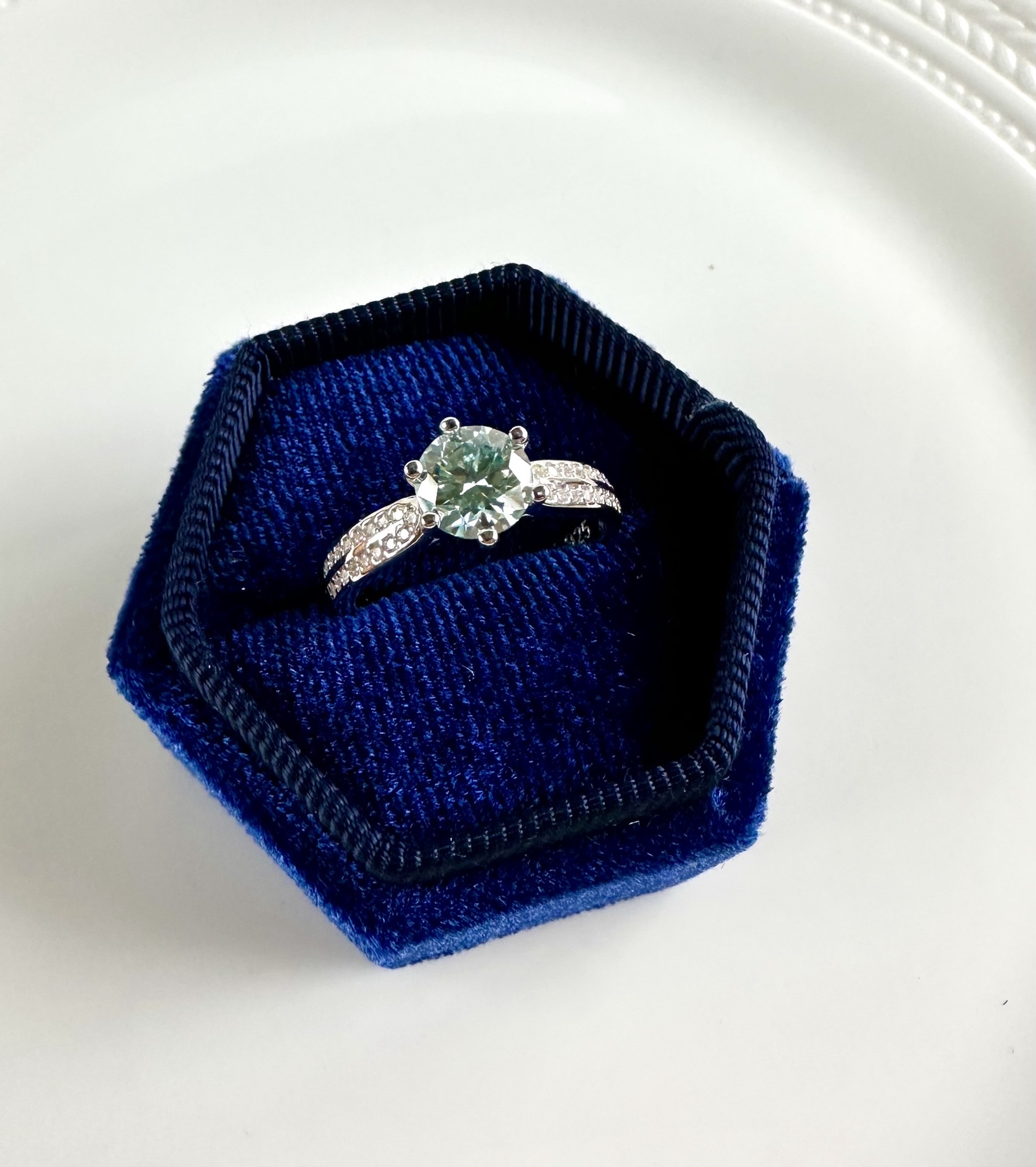 newデザイン】ラディアントカット モアサナイト リング k18WG new