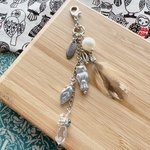 🪶銀のフクロウビーズのチャーム　淡水パール