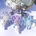 雪猫のキーホルダー