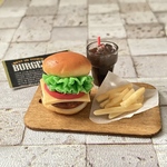 ミニチュア　チーズバーガーセット