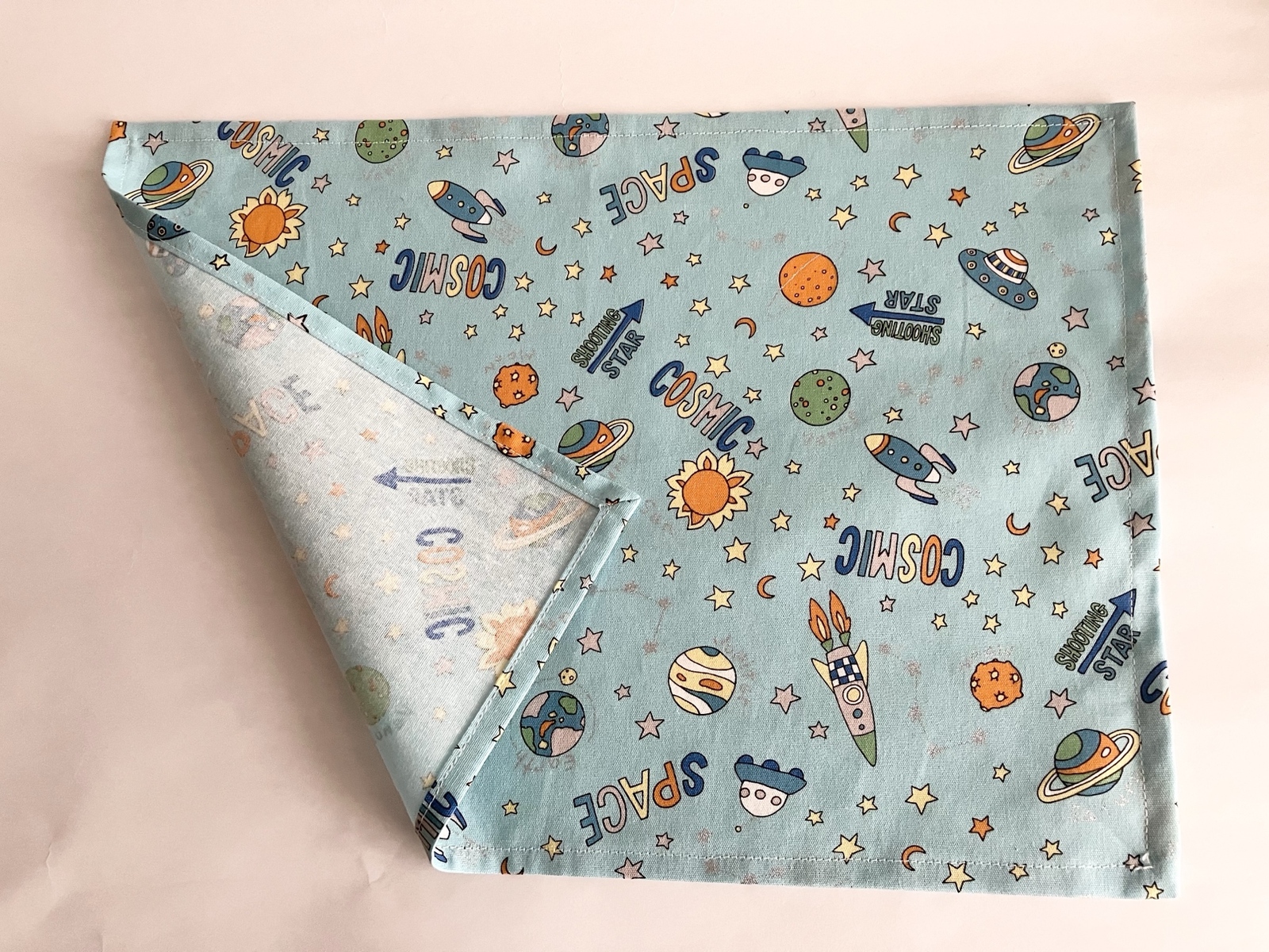 お弁当袋➕ランチマット 宇宙 ☆(^.^)ぼくの宇宙🪐水色お弁当・給食袋&ランチョンマット☆楽しい