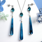 【送料無料】ドイツ産　インディゴ・ブルーのロングスティック　ピアス・ネックレス　セット　Swarovski Crystals
