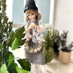 アンティークカラーの薔薇とグリーンのリース　ミニチュア