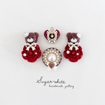 🤎 Sugar's  chocolaterie series ✵ 薔薇を纏うツインズチョコレートくまさん 4粒セットの耳飾り ピアス  イヤリング