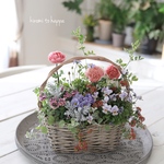 柳のバスケットに♪アネモネと春のお花のギャザリング寄せ植え