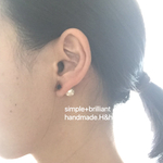 トライアングルべっ甲ピアス☆パールキャッチ
