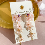 桜×クリスタルのピアス／イヤリング