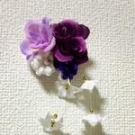 浴衣に　紫の　パープルの　巨峰的な・・・お花で！