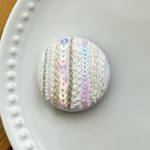 ビーズ刺繍くるみボタン（ヘアゴム/ブローチ）