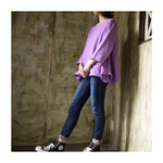 ふんわり肌触りの優しいコットンダブルガーゼブラウス／裾がふんわり広がるフレアブラウス／ライトパープル