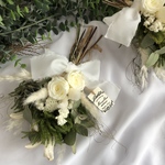 白薔薇のミニブーケ𓂃❁ プリザーブドフラワー　ドライフラワースワッグ　ウエディング　クリスマス