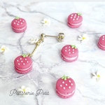 🌟苺マカロン【ピアス・イヤリング】(片耳)