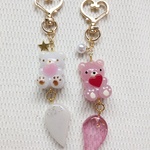 【イニシャル入OK】キーホルダー くまちゃん ハート ペア バレンタイン 恋人 友達 リンク プレゼント 誕生日 お祝い