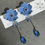 フリフリマットな桜Blue💙ピアス イヤリング