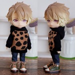 黒×豹柄風　パーカーとパンツのセット（ねんどろいどどーるオビツ11ボディ共有サイズ）