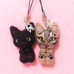 【オーダー】黒猫 & キジトラ猫 ストラップ ハンドメイド 羊毛フェルト
