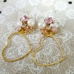 ライトピンク ビジュー 大ハート♡ ピアス