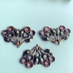 【1コずつ販売】vintage west germany connector flower51✖️37㍉　brass