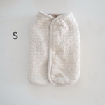 [犬服] Sサイズ 完成品 チワワ　　　　　　　　　　　　カラーネップ入り レースニット  裏ボアリバーシブル パイピングベスト 背中開き