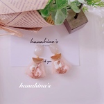 春❁⃘ミルキーカボションとインド刺繍タッセルピアス/イヤリング(桜)