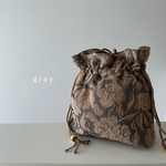 【 gray 巾着バッグ　巾着　バッグ　ショルダーバッグ　オケージョンバッグ　結婚式　普段使い　プレゼント　鞄　】
