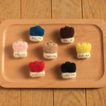 ♡SALE♡ちいさな王冠ブローチ