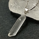 一点物☆ ヒーリングパワーストーン ヒマラヤ水晶 原石 ネックレス Ｄ