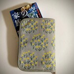 （kmrhm様専用  ）ファスナーで開閉する文庫本カバー