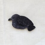 カラスの刺繍ブローチ　鴉　鴉　鳥