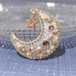 星ひかるお月様ブローチ