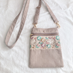インド刺繍スマホショルダー　インド刺繍スマホポシェット　スマホポシェット　インド刺繍　インド刺繍ポーチ　スマホショルダー　スマホショルダーバッグ　スマホポーチ　ポーチ　スマホ入れ　スマホ　ポシェット