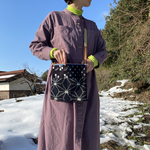 弓浜絣のポシェット