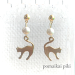 シンプル猫ピアス