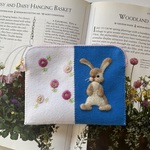 🩵felt  de  patchworkうさぎのポーチ🐰