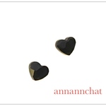 【スワロフスキー　classic heart 6mm（ジェットブラック）黒　の　小さいピアス】サージカル スティールポスト