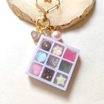 【2-8】HAPPYチョコBOX♡シャカシャカキーホルダー　シャカシャカ　シャカシャカ　レジン　チョコレート　バレンタイン