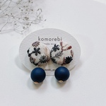 ピアス　イヤリング　シンプル　ナチュラル　花　北欧　揺れる　大ぶり　軽い　プレゼント　プチギフト　普段使い　オケージョン　イヤリング変更