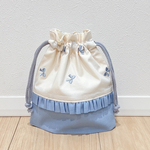 リボン刺繍　コップ袋　サックスブルー