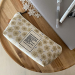 大きめのペンケース　北欧小花　ナチュラルベージュ